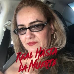 Meet your Posher, Elena